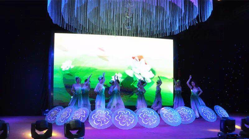 凝聚夢(mèng)想&bull;同心同行 &mdash; 華俄激光2018春節(jié)聯(lián)歡晚會(huì)圓滿結(jié)束