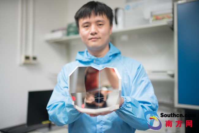 &ldquo;魔鏡&rdquo;上&ldquo;鵲橋&rdquo; 中山大學(xué)牽頭研制激光角反射器