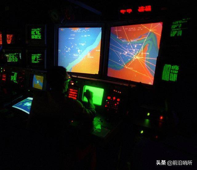 洛馬透露，試驗(yàn)證實(shí)，10千瓦功率激光武器，能以“光速”摧毀目標(biāo)