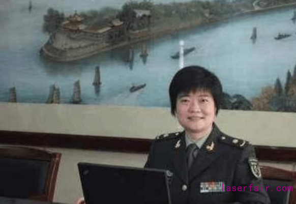 比核彈還厲害的女人，中美30年差距被她填平，外號(hào)激光女神