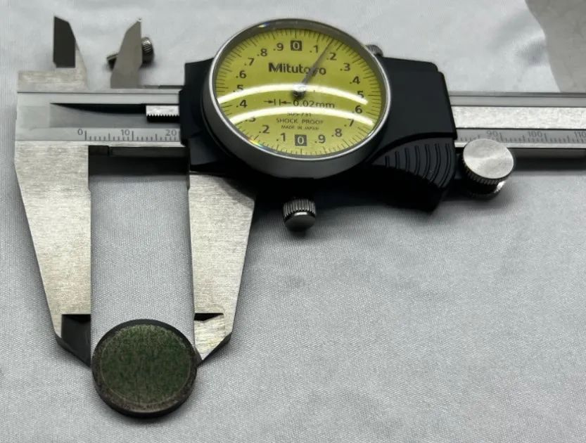 喜訊！國產(chǎn)薄片激光器實現(xiàn)新突破！