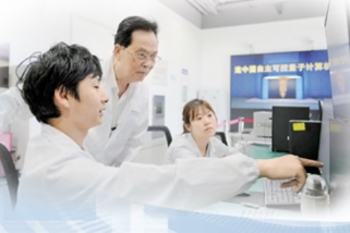 中國科學(xué)院院士、中國科學(xué)技術(shù)大學(xué)教授郭光燦： 四十余載追尋量子之光