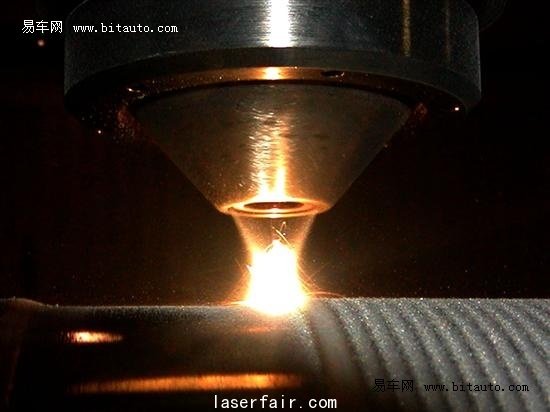 激光焊接工作面細節(jié)圖片
