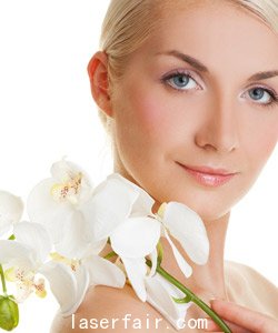 女性臉部激光美白多少錢(qián)？