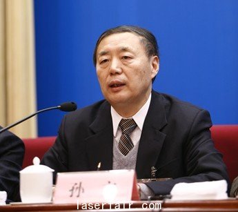 省人大代表、楚天激光集團(tuán)董事長孫文