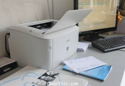 佳能激光打印機完善社區(qū)醫(yī)院信息化建設