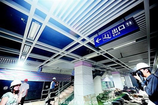 湖北日?qǐng)?bào)訊