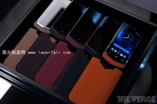 一探Vertu總部究竟：最奢侈的手機(jī)是怎么造出來的？