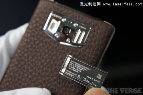 一探Vertu總部究竟：最奢侈的手機(jī)是怎么造出來的？