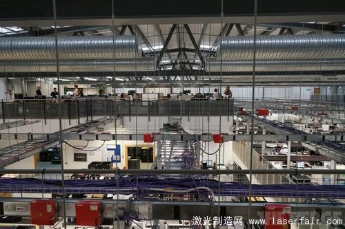 一探Vertu總部究竟：最奢侈的手機(jī)是怎么造出來的？